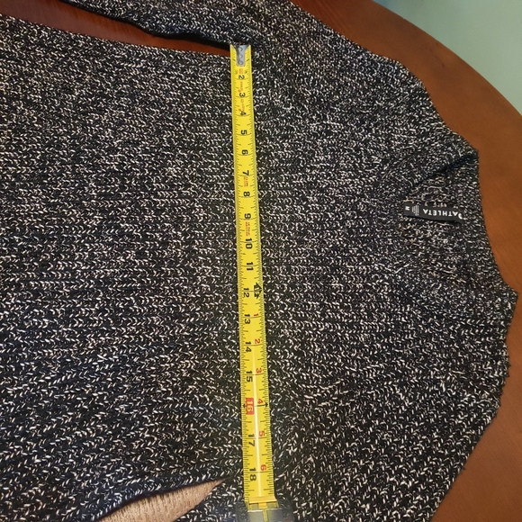 Athleta Gray Women's Medium Loose Fit Sweater - Picture 4 of 6